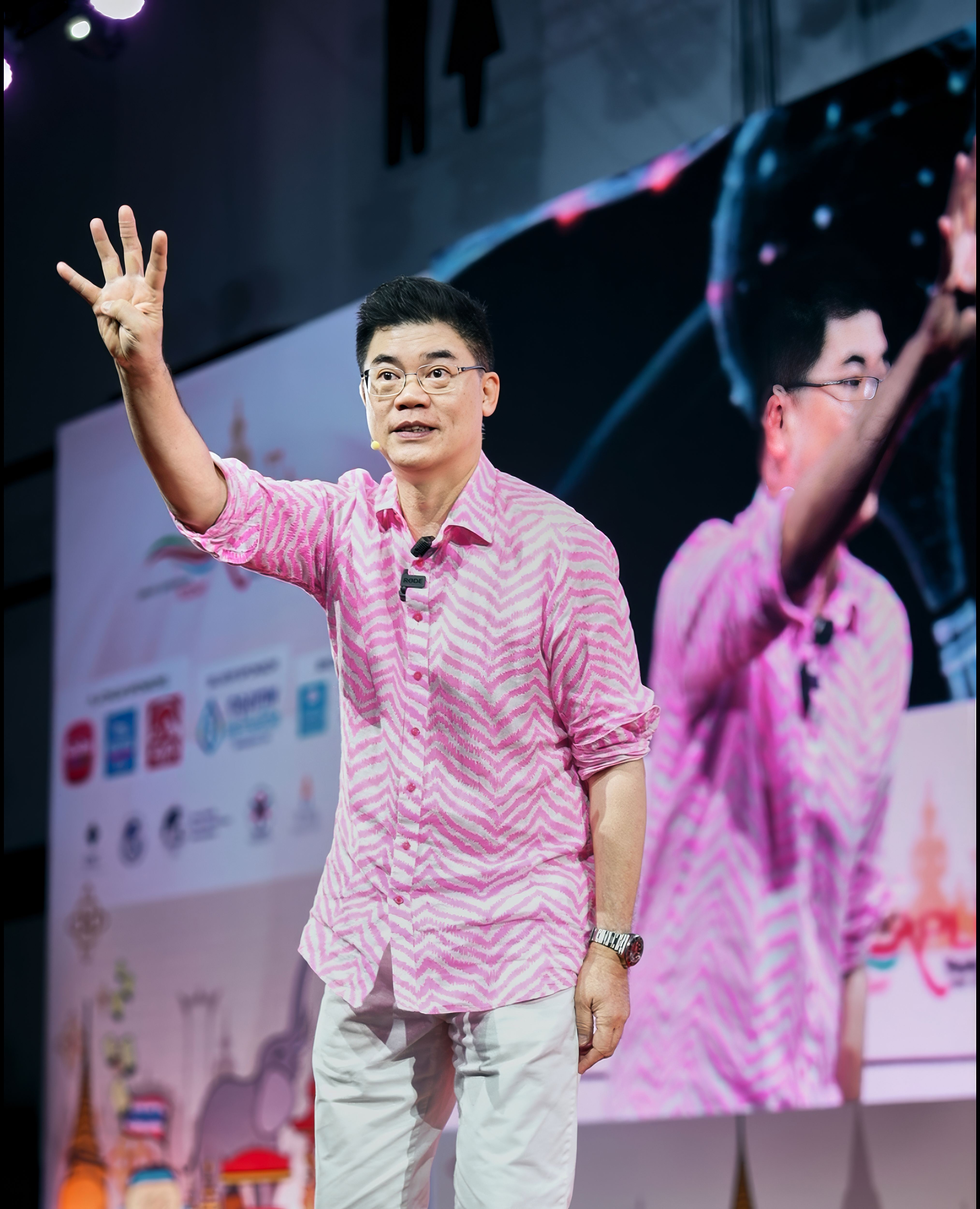 李炫华 - NLP Master Trainer